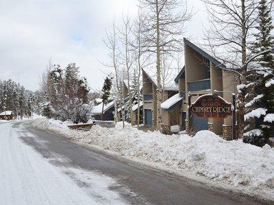 Chimney Ridge by Ski Village Resorts