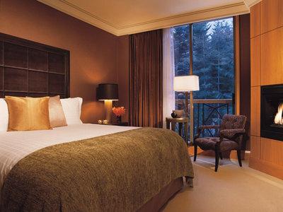 Four Seasons Resort & Residence Whistler