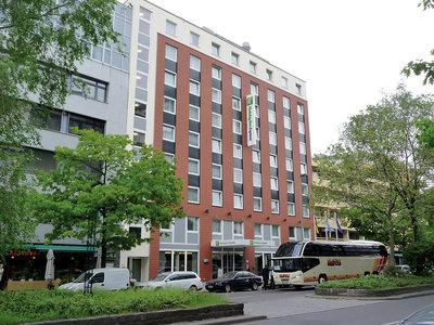 Premier Inn Berlin City Centre Hotel