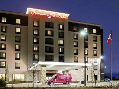 Hampton Inn & Suites By Hilton Saskatoon Airport