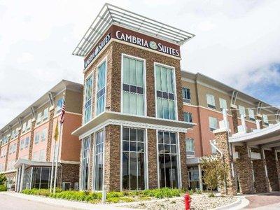 Cambria Hotel & Suites Rapid City