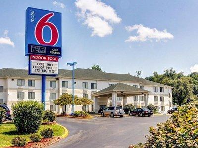 Motel 6 Independence Mo