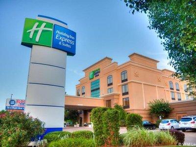 Holiday Inn Express Suites South - Tyler