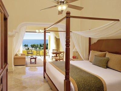 Dreams Los Cabos Suites Golf Resort & Spa