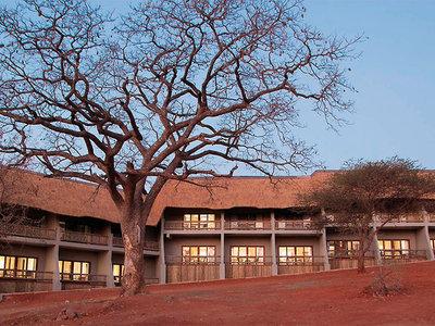 Chobe Bush Lodge