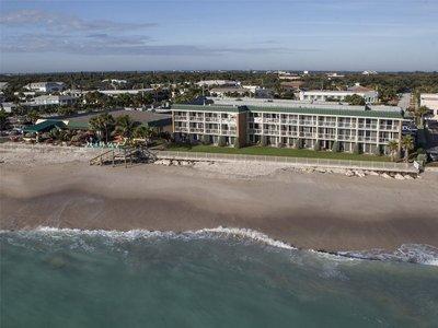 Holiday Inn & Suites Vero Beach-Oceanside
