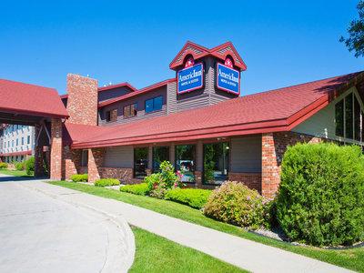 AmericInn Hotel & Suites Grand Forks