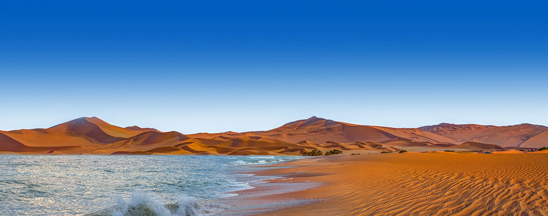 Flug nach Namibia buchen